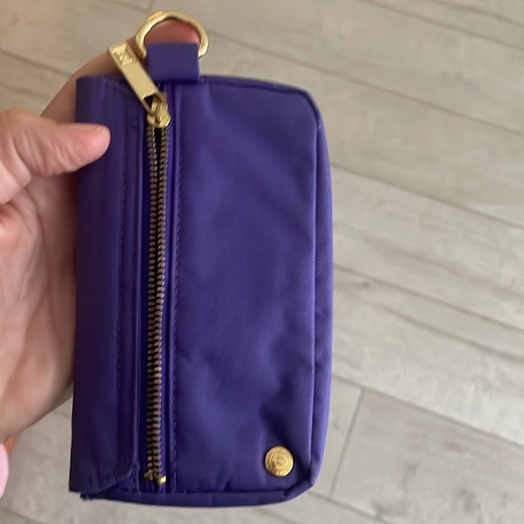 Ralph Lauren mini pouch with mirror purple like new gold details zip back - Picture 7 of 7